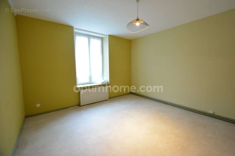 Maison à REMOIVILLE