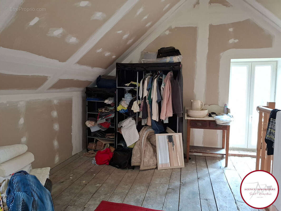 Maison à CHARENTON-DU-CHER