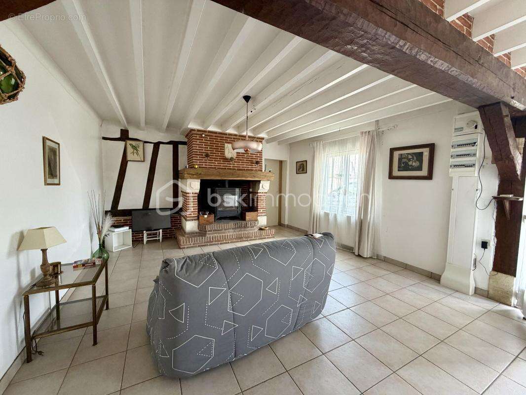 Maison de plain pied, 3 chambres et grange - photo 9