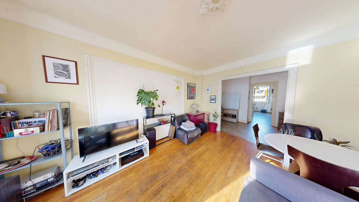 Appartement à LYON-7E