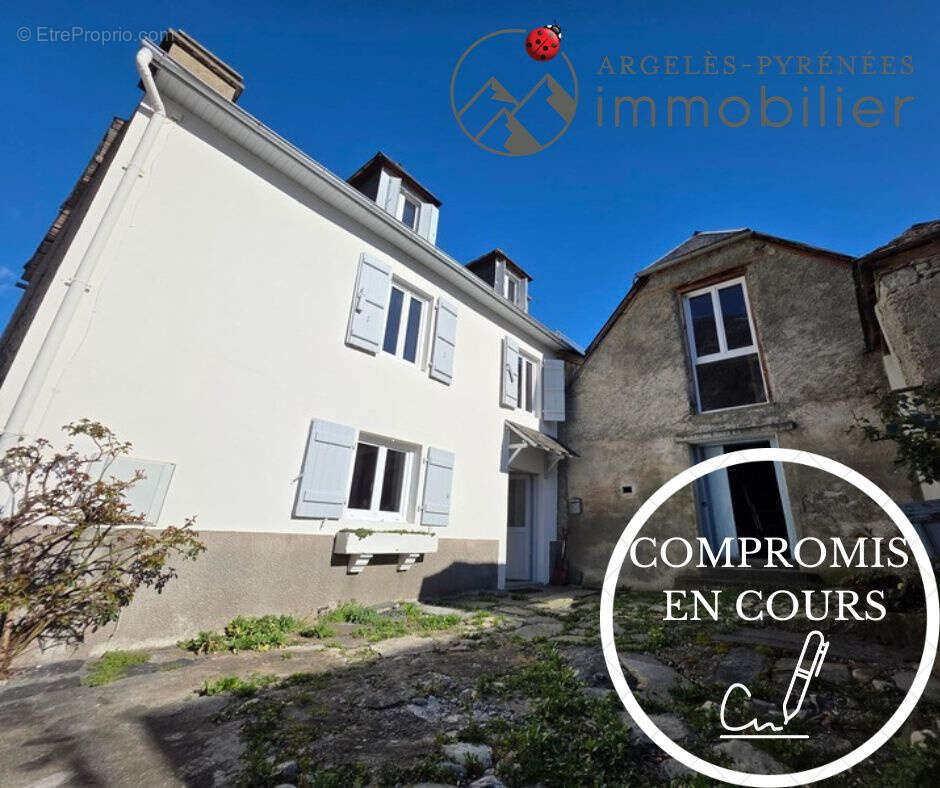 Maison à LUZ-SAINT-SAUVEUR