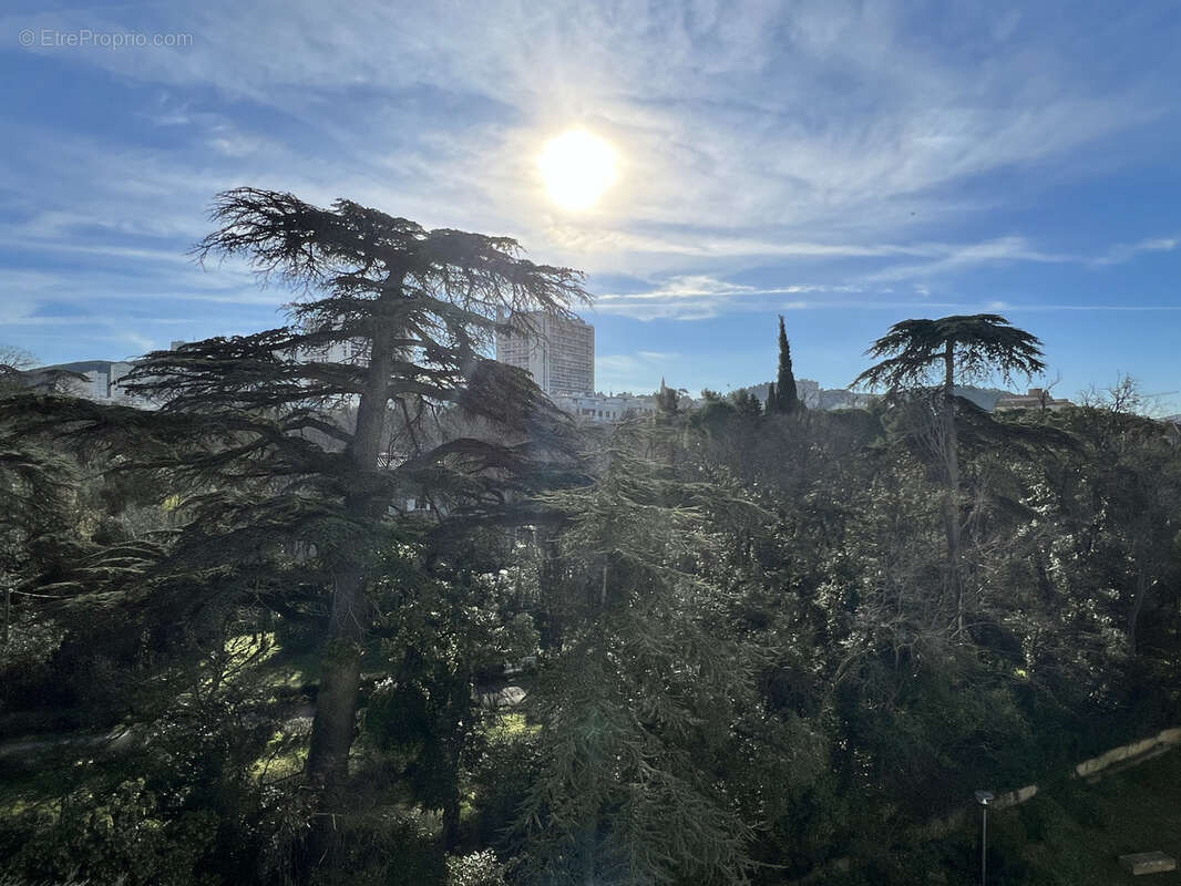 Appartement à MARSEILLE-9E