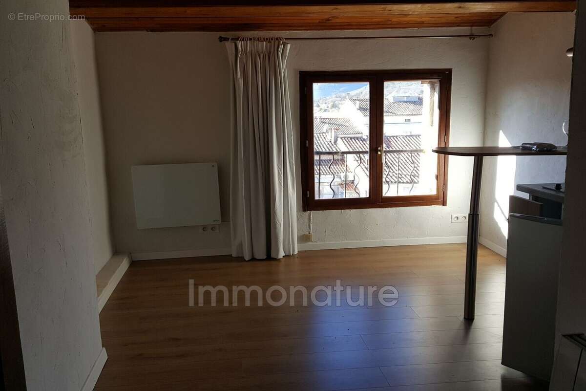Appartement à GANGES