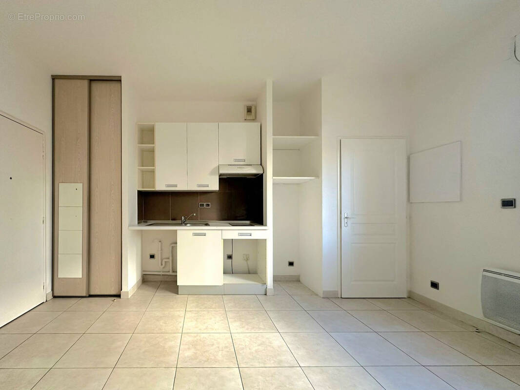 Appartement à HYERES