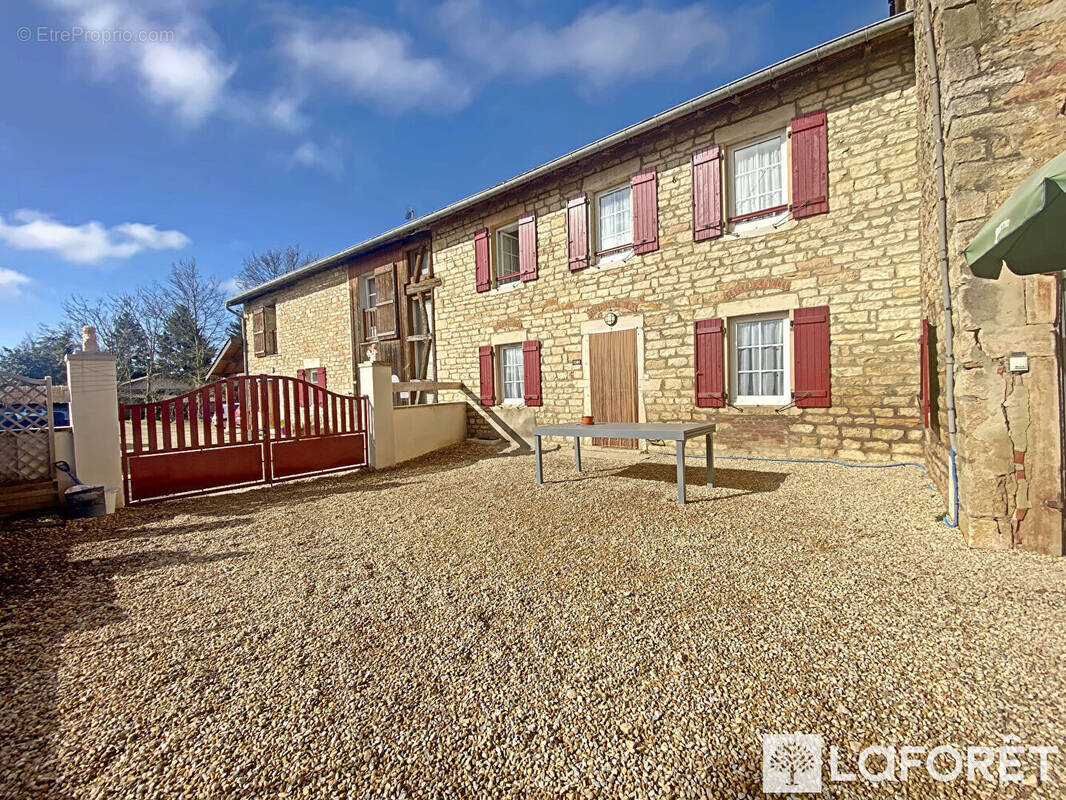 Appartement à ARBIGNY