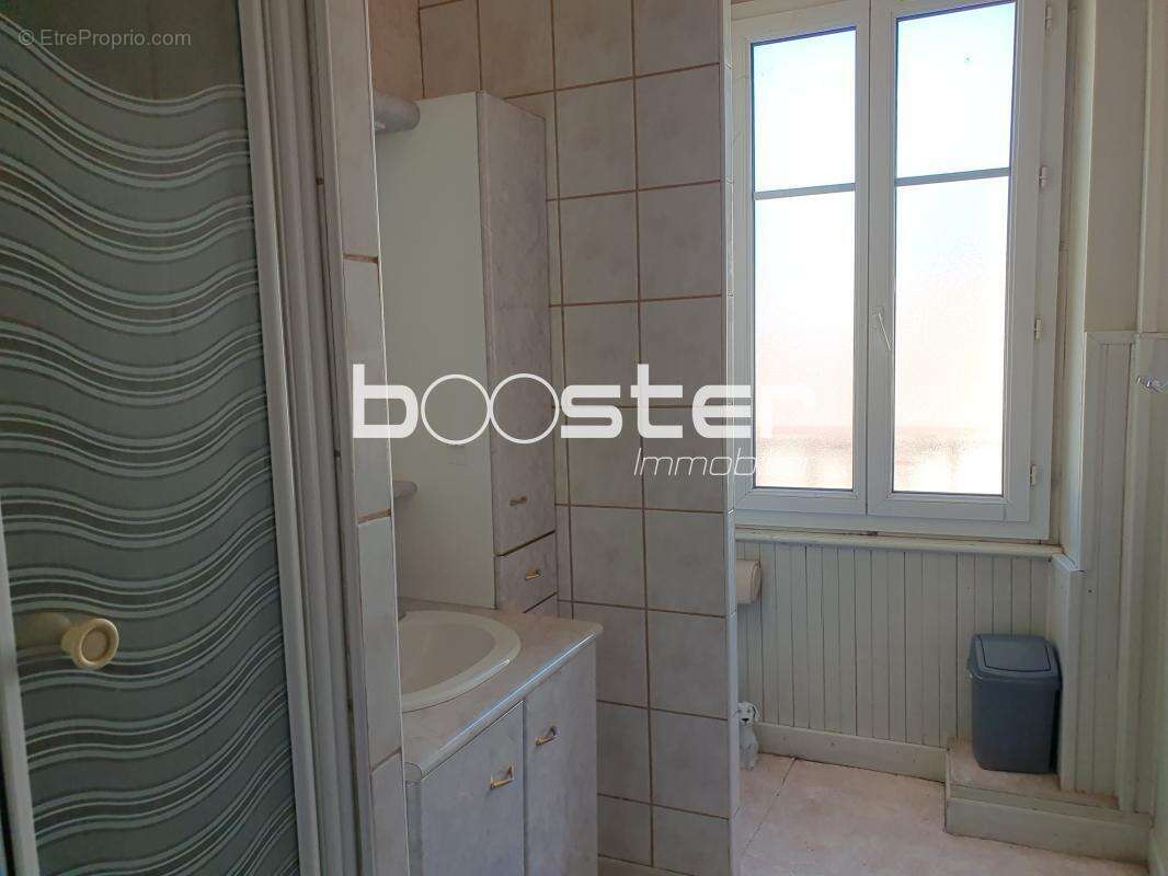 Immeuble de rapport à rénover avec potentiel, en cœur de ville - photo 15