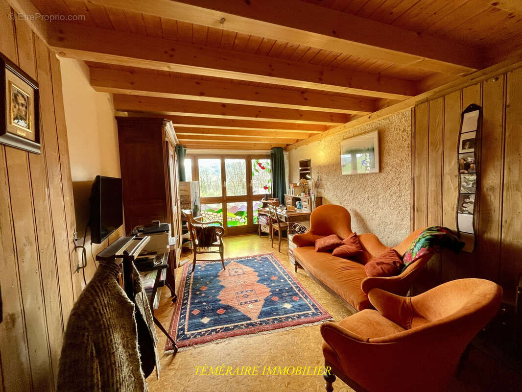 Appartement à SIROD