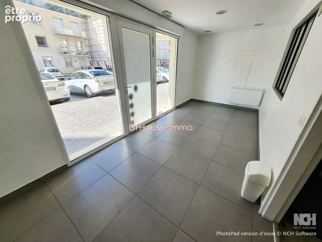 Commerce 71 m² à Lamorlaye  - photo 7