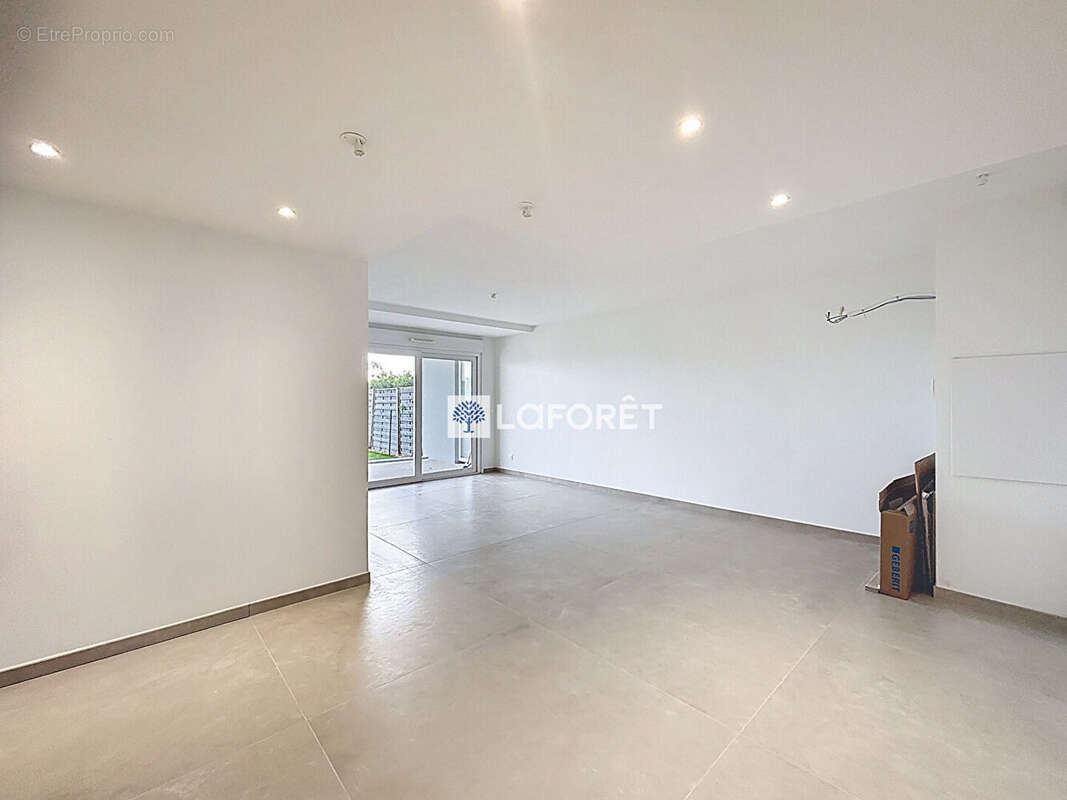 Appartement à ROQUEBRUNE-CAP-MARTIN