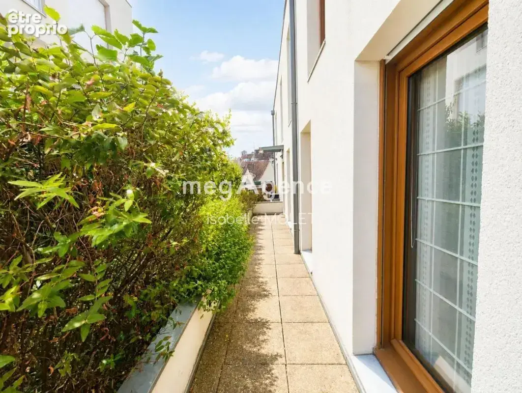 Appartement 4 chambres, deux terrasses, jardin, box - photo 12