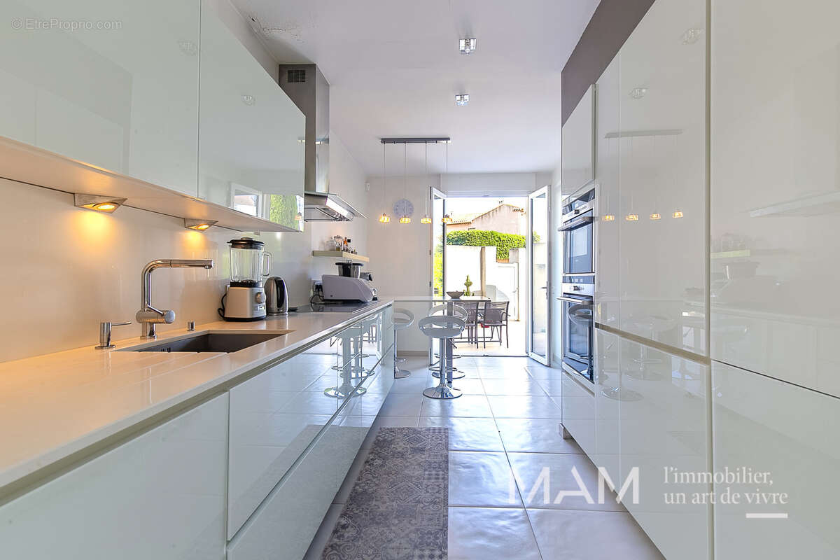 Maison à MARSEILLE-8E