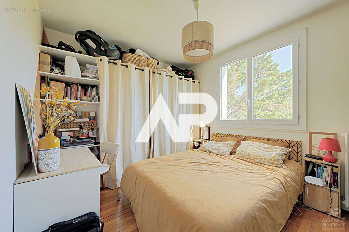 Appartement à RUEIL-MALMAISON