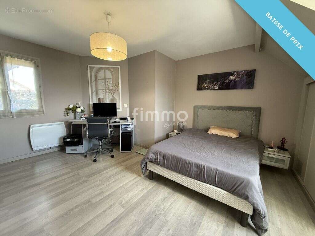 Maison à TREMBLAY-EN-FRANCE