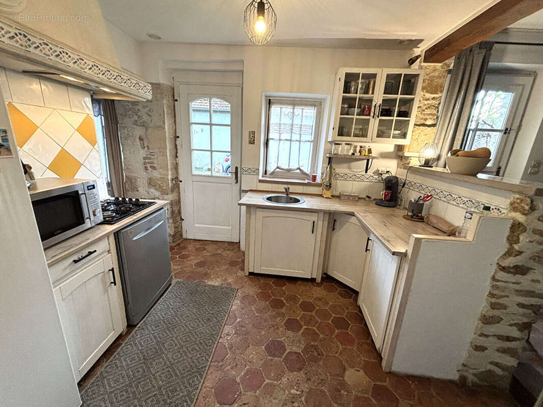 Maison à SAINTE-GENEVIEVE