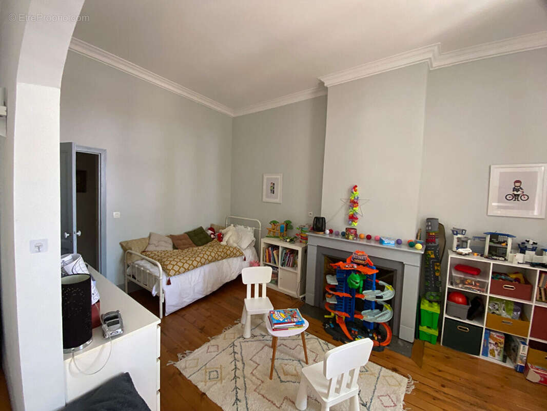 Appartement à CARCASSONNE