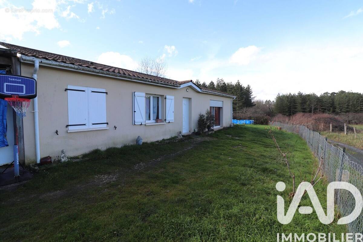 Photo 1 - Maison à CERCOUX