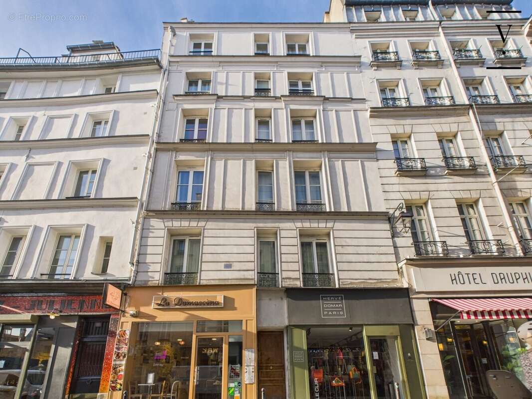 Appartement à PARIS-6E