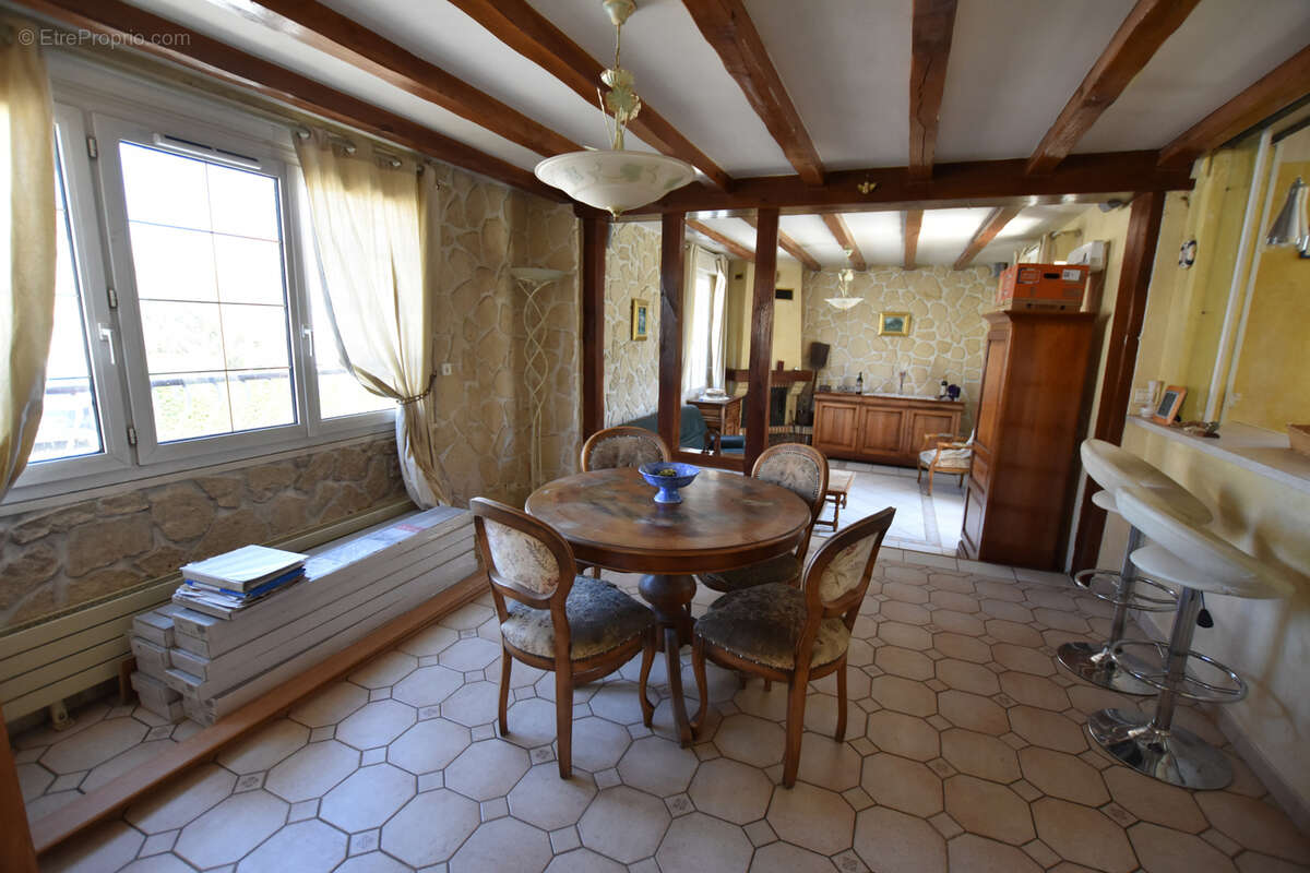 Maison à REAU