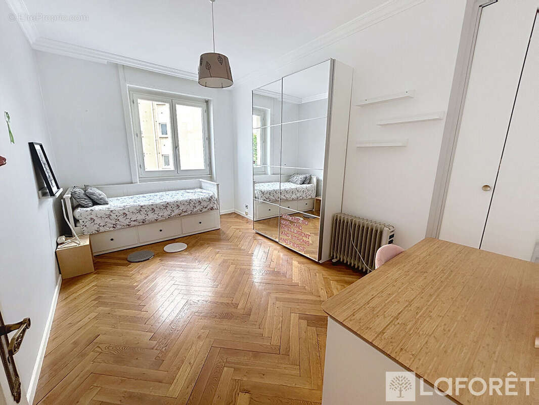 Appartement à LYON-6E