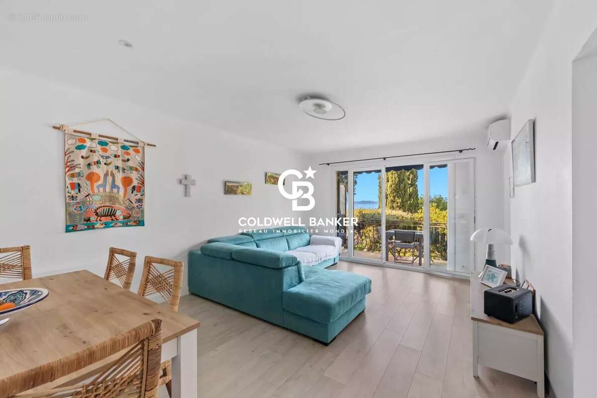 Appartement à RAYOL-CANADEL-SUR-MER