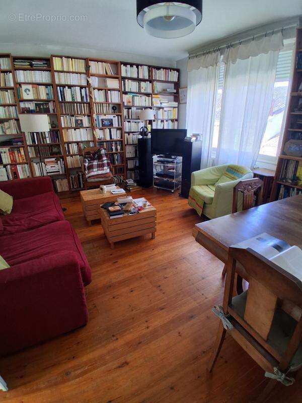 Appartement à LE BOUSCAT