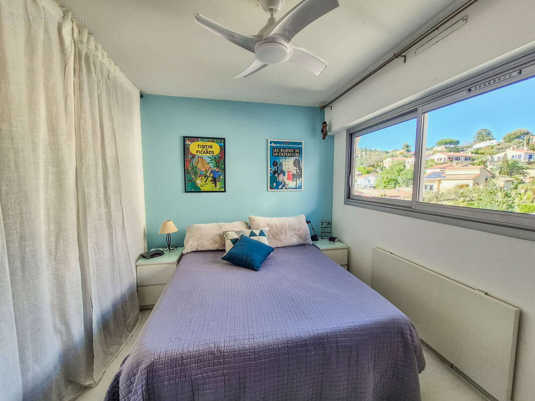 Appartement T3 avec vues dégagées et aperçu mer - Hyères - photo 5