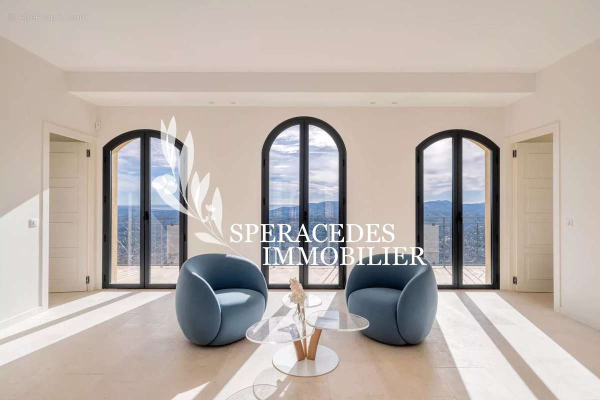 Maison à SPERACEDES