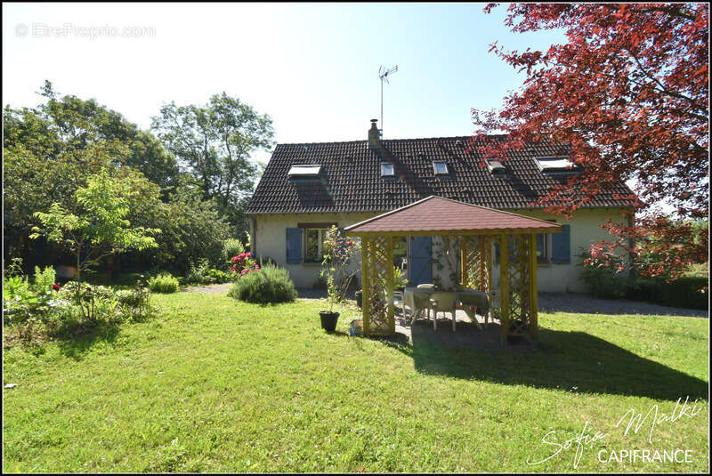 Maison à CHASSIGNOLLES
