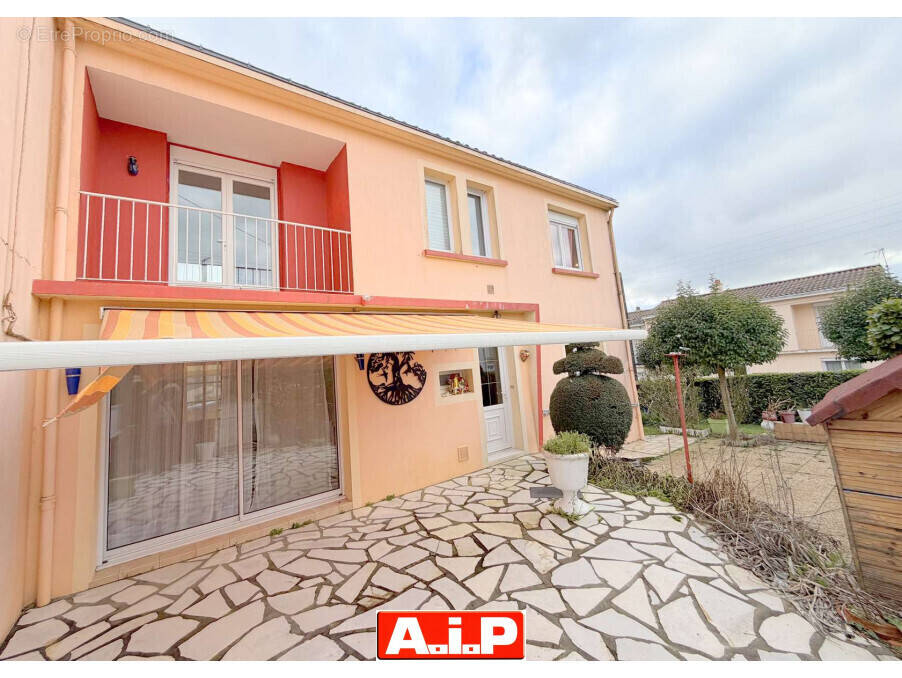 Maison à LA CHATAIGNERAIE