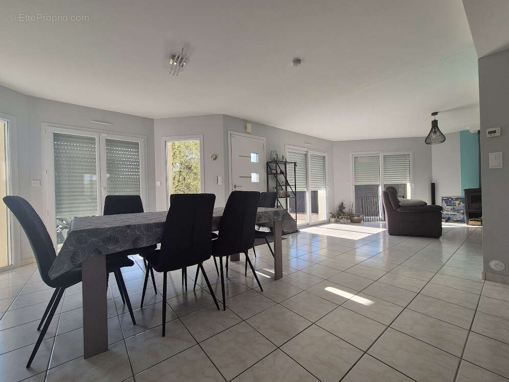 Maison à CHATEAU-THEBAUD