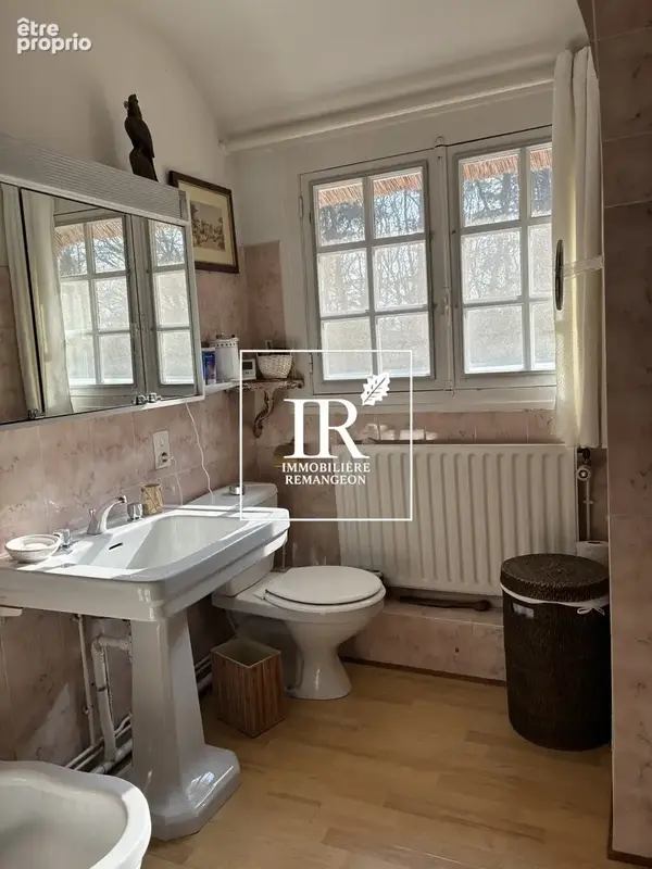 Maison 210 m² à Pierrefitte-Sur-Sauldre  - photo 9