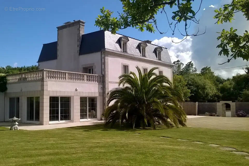 Maison à PLOMEUR