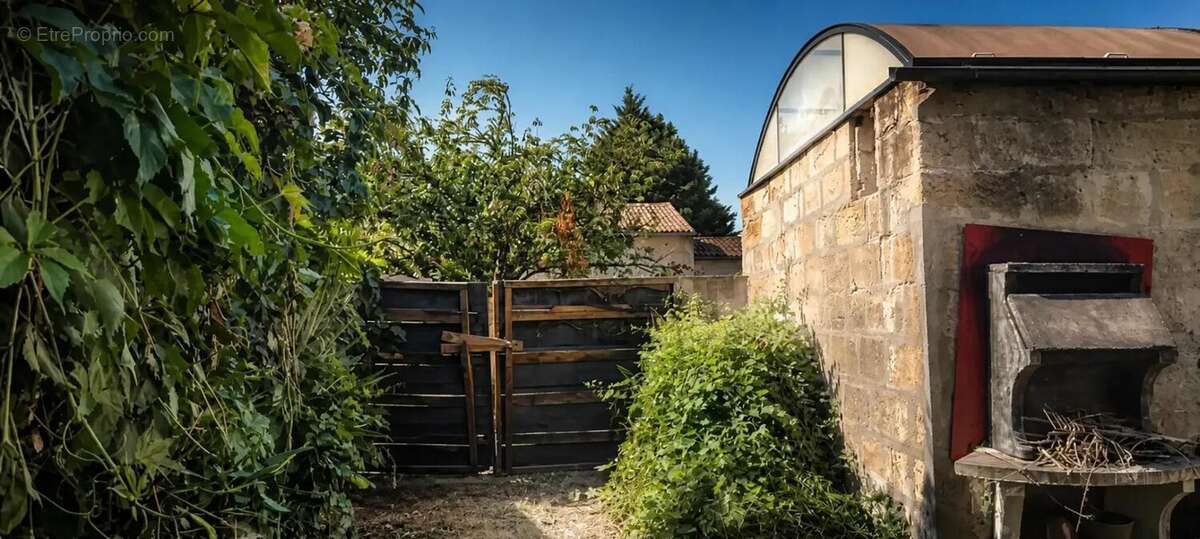 Maison de 5 pièces de 218 m² à Sainte-Terre - photo 15