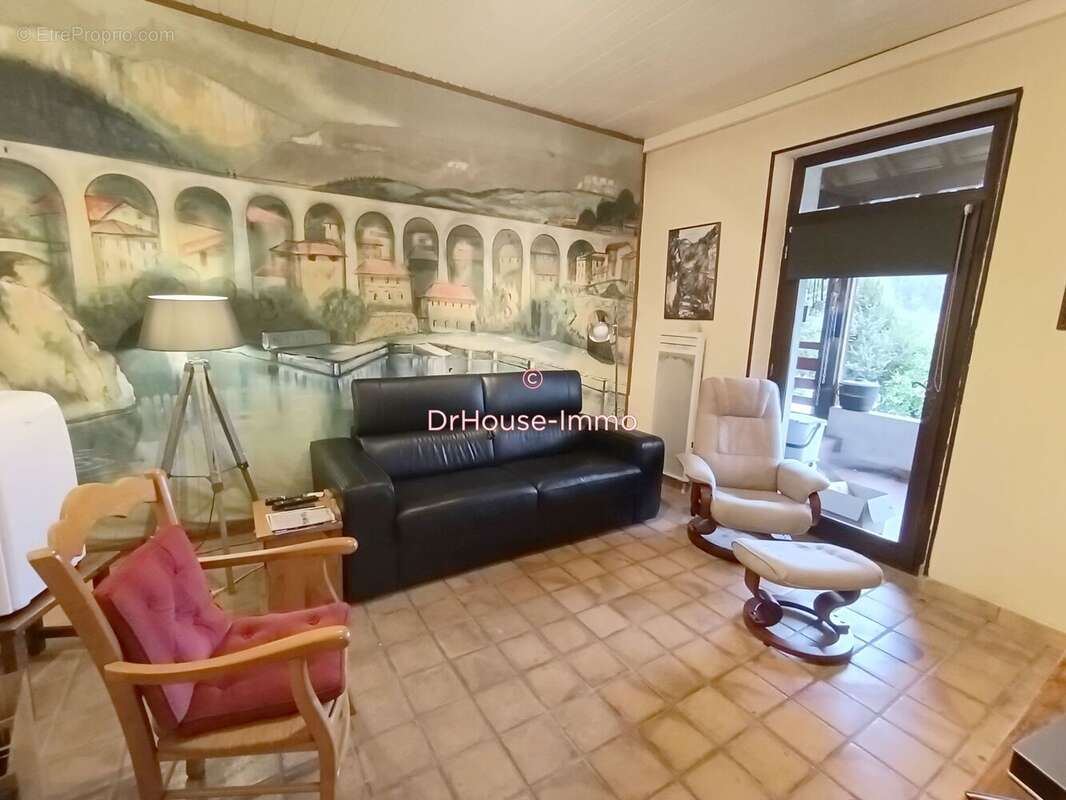 Maison à SAINT-JUST-DE-CLAIX