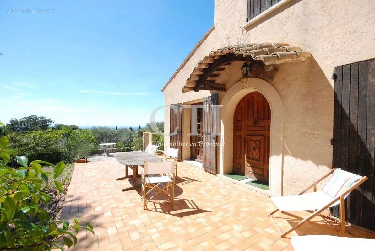 Maison à VAISON-LA-ROMAINE