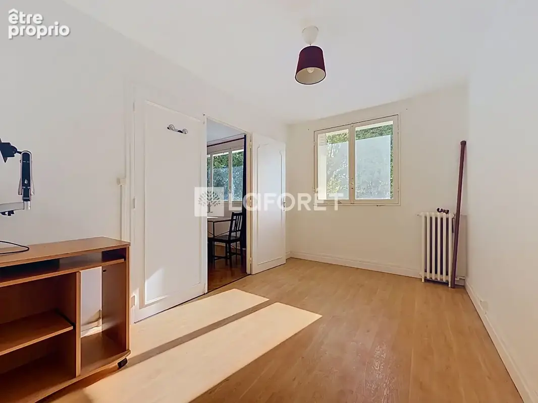 Appartement Rueil Malmaison 2 pièce(s) 42 m2 - photo 10