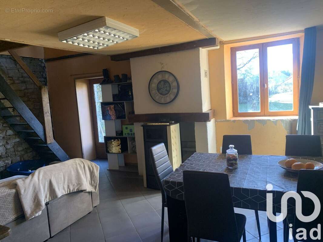 Photo 8 - Maison à GUYONVELLE