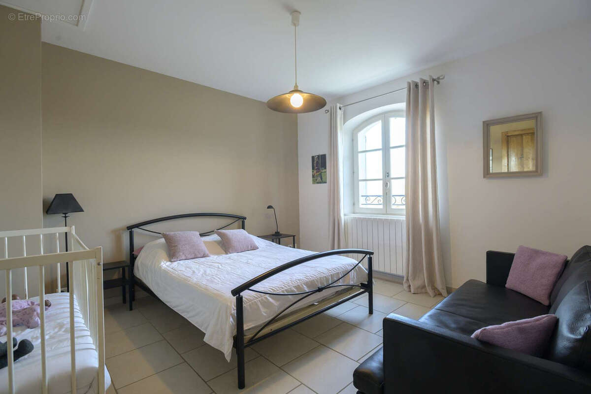Maison à VAISON-LA-ROMAINE