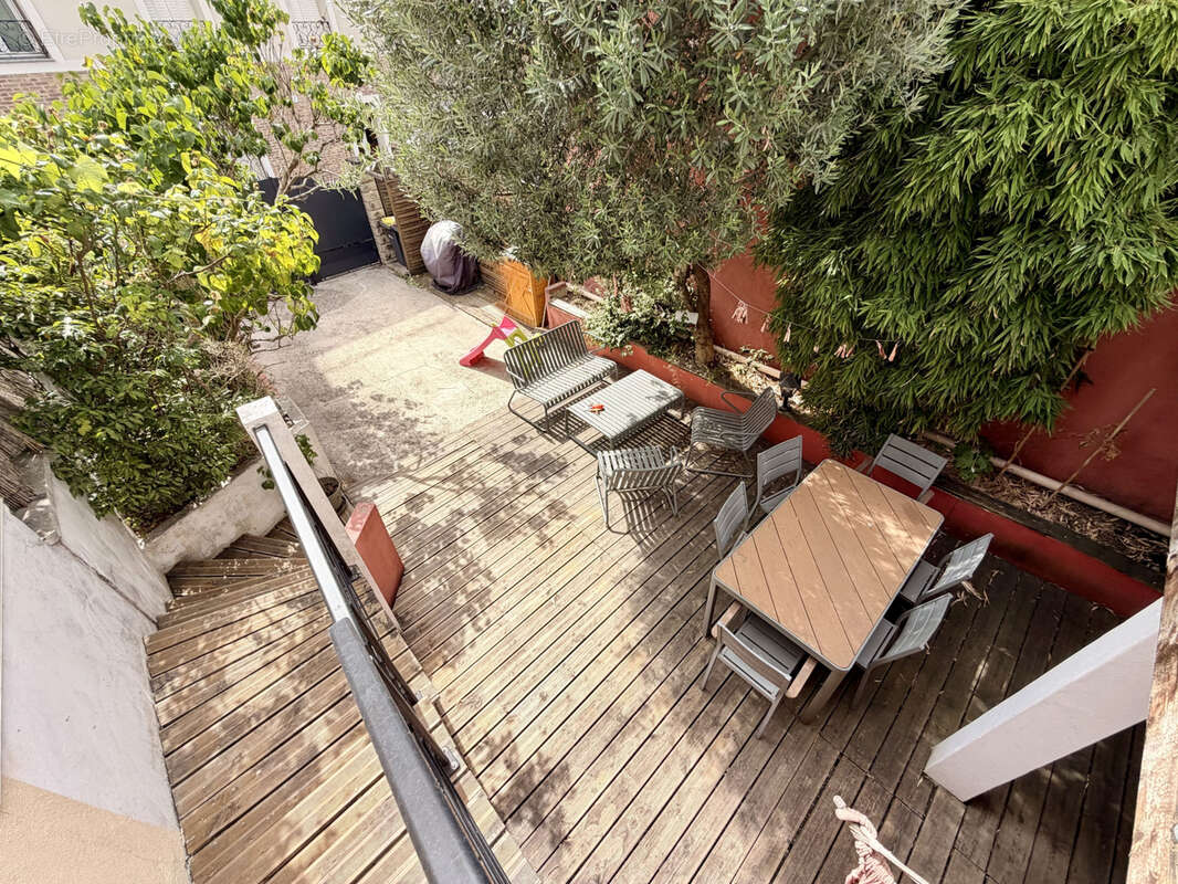 Appartement 147 m² à Bagnolet  - photo 2
