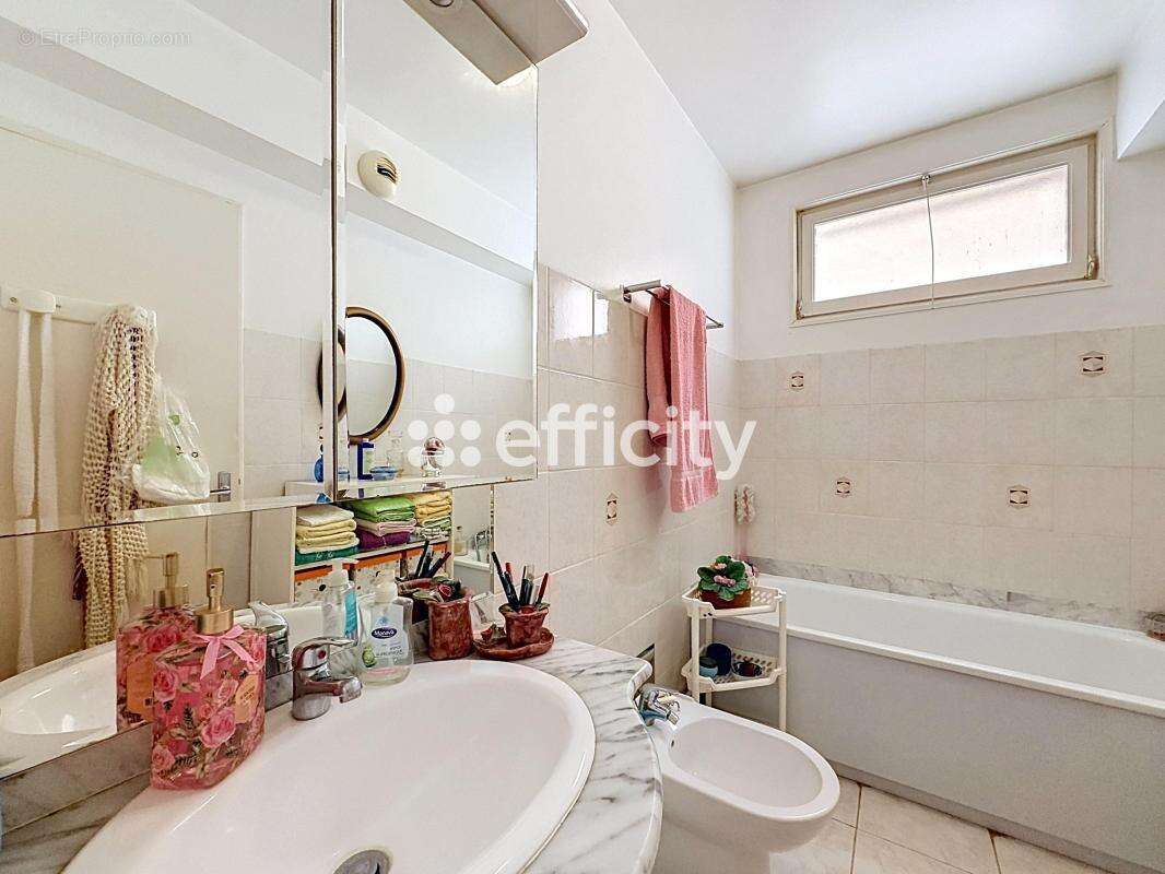 Appartement - photo 8