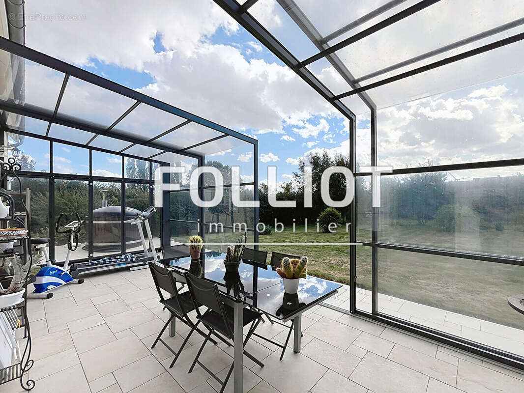 Maison à FRENOUVILLE