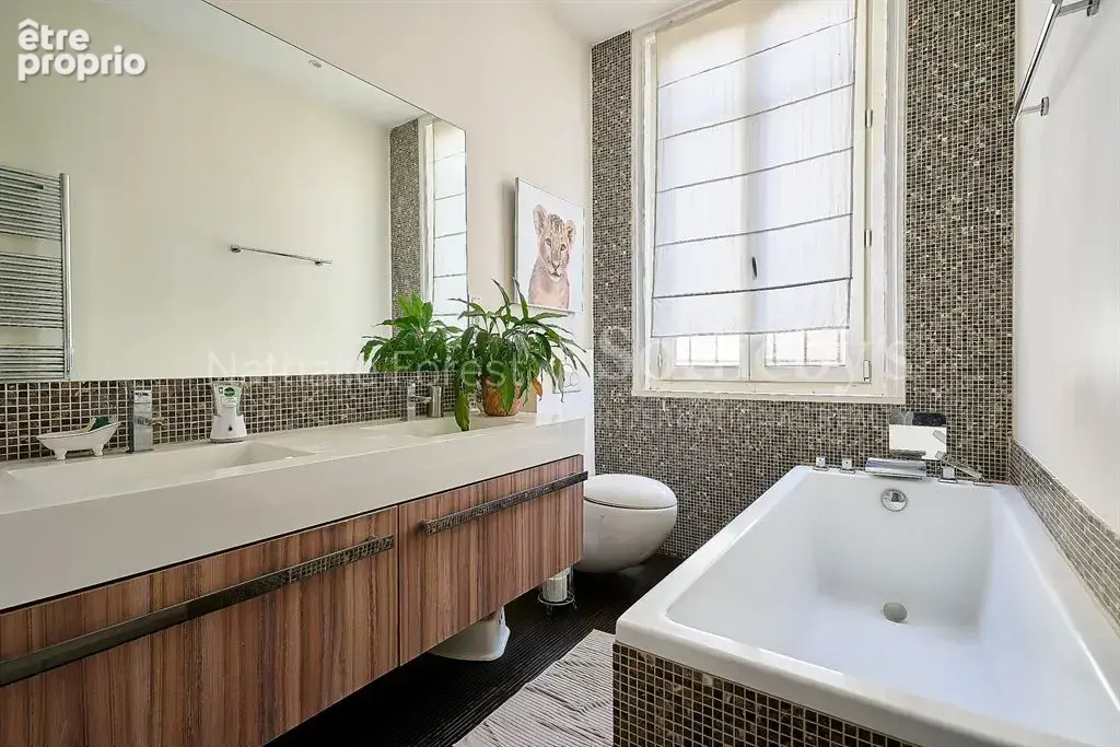 Rue de valmy / dernier etage familial 3 chambres, 1 bureau et vue sur beffroi de lille ! - photo 15