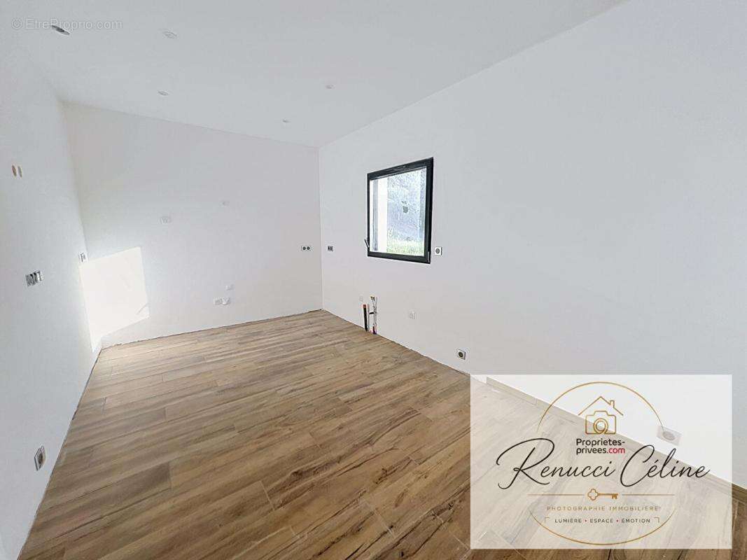 Appartement à GROSSETO-PRUGNA