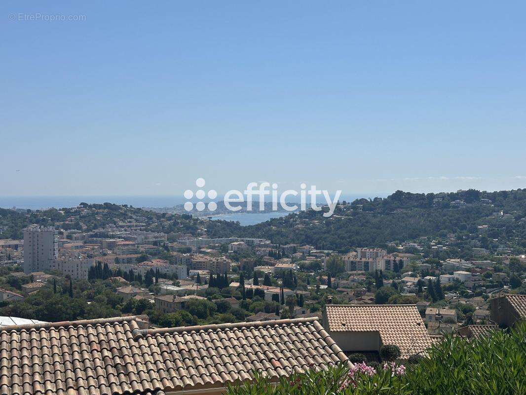 Maison 130 m² à Vallauris  - photo 20