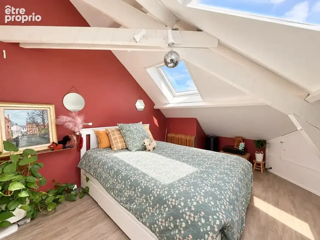 Maison semi-individuelle - 4 chambres - Garage- Jardin - photo 9