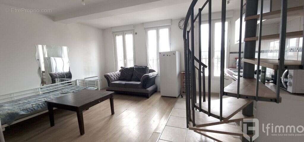 Appartement à IVRY-SUR-SEINE