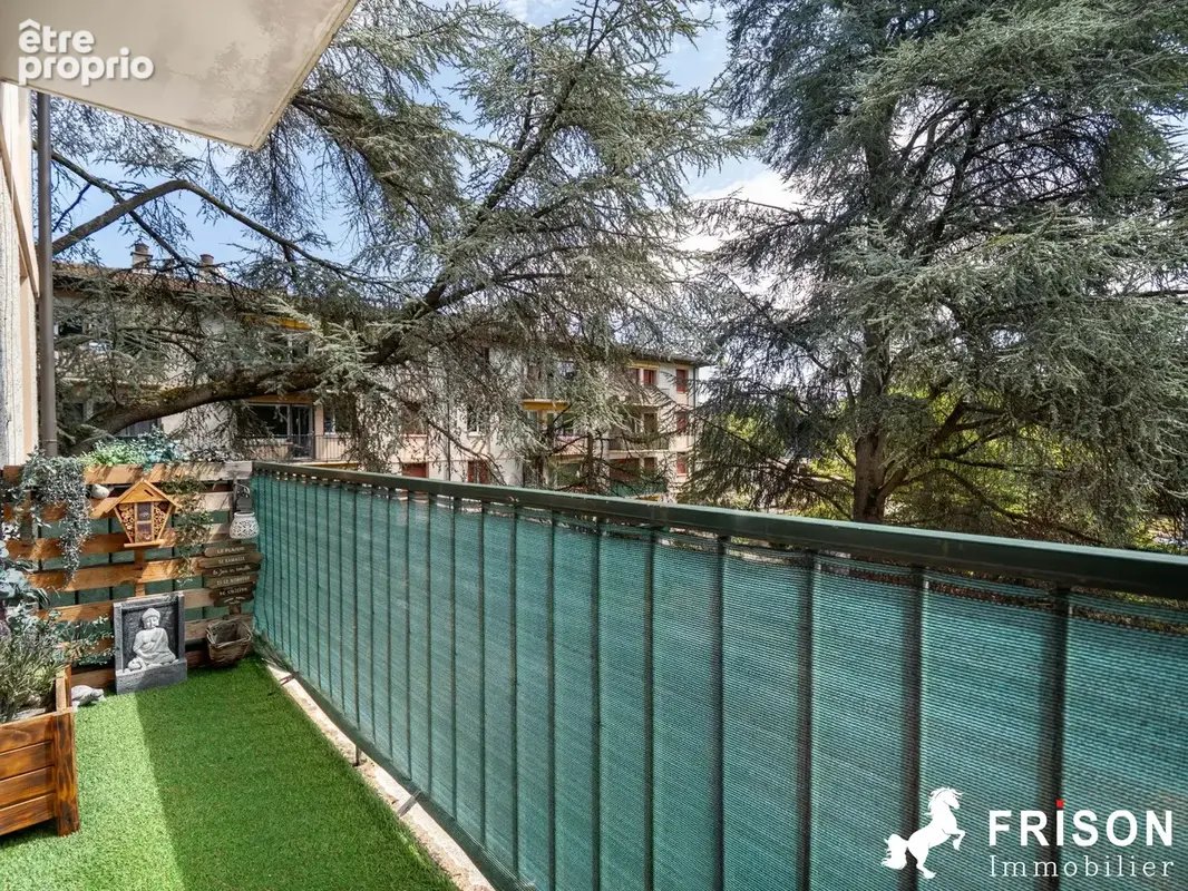 Appartement 4 pièces 69 m² à vendre à Thonon-Les-Bains (74200) - photo 3