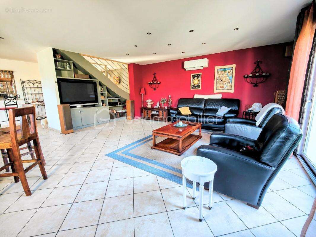 Maison à BAZAINVILLE