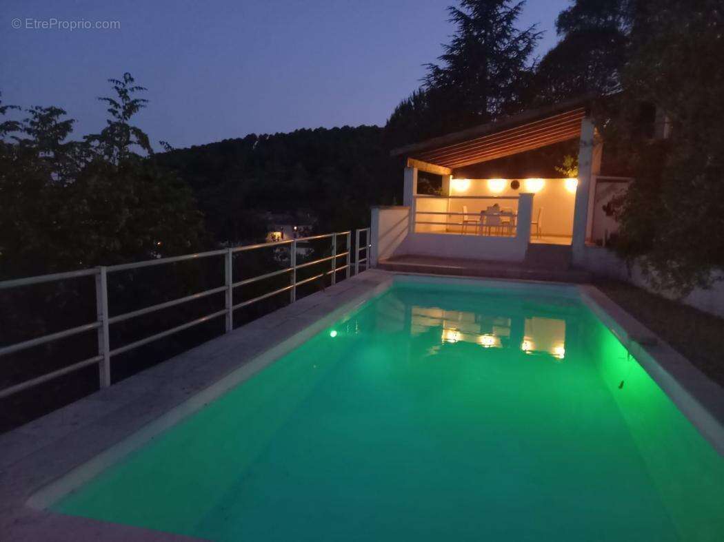 Maison à SAINT-MARTIN-DE-VALGALGUES