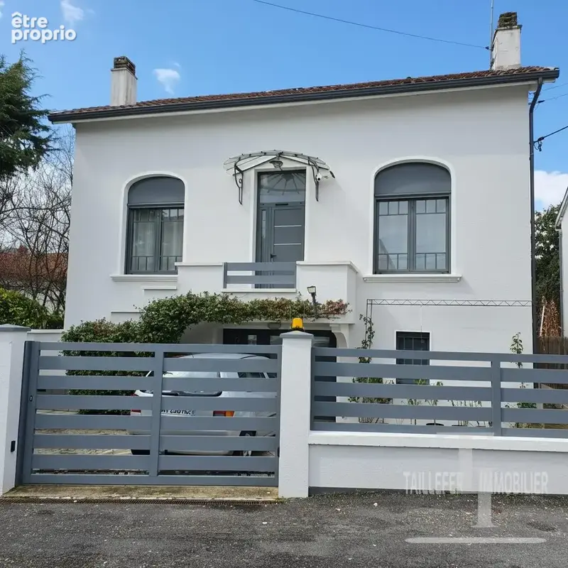 Maison à TRELISSAC